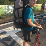 großer Rucksack mit kompletten Gepäck