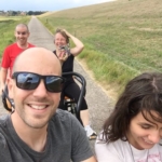 Selfie auf der Fahrt mit einem 4er Mobil